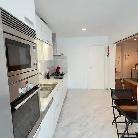 Apartment La Vie Center Flat